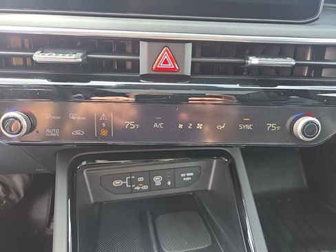 Used 2026 Kia K5 GT-Line w/ GT-Line Premium Package image 19