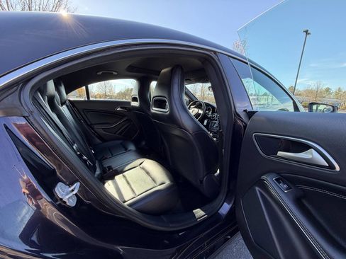 Used 2014 Mercedes-Benz CLA 250 4MATIC image 15