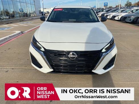 Certified 2025 Nissan Altima 2.5 S image 10