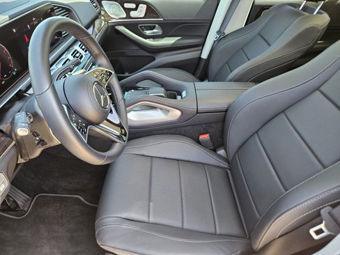 Used 2026 Mercedes-Benz GLE 450 4MATIC image 5
