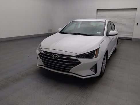 Used 2020 Hyundai Elantra SE w/ Cargo Package (C1) FWD image 15