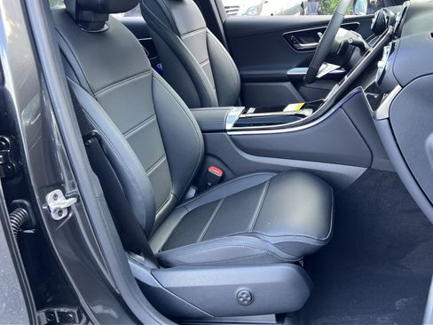 New 2026 Mercedes-Benz GLC 300 4MATIC image 33