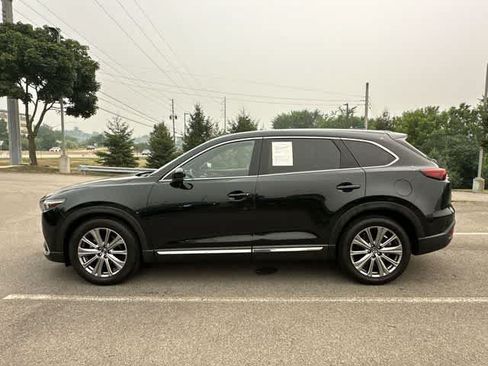Used 2023 MAZDA CX-9 Signature AWD/4WD image 2