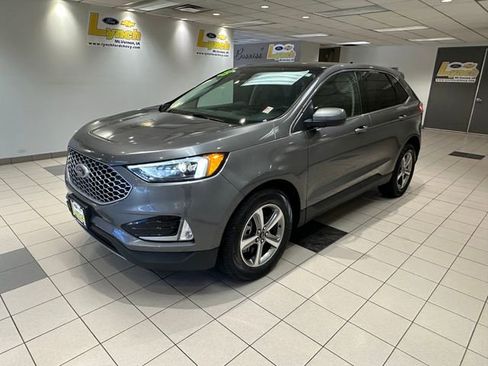Used 2023 Ford Edge SEL w/ Convenience Package AWD/4WD image 2