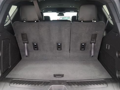 Certified 2024 Chevrolet Tahoe LT RWD image 25