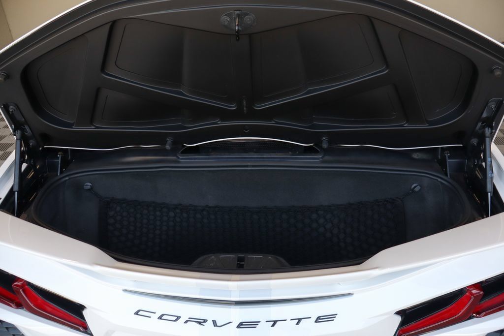 Used 2023 Chevrolet Corvette Stingray Premium Conv w/ Z51 Performance Package RWD image 10