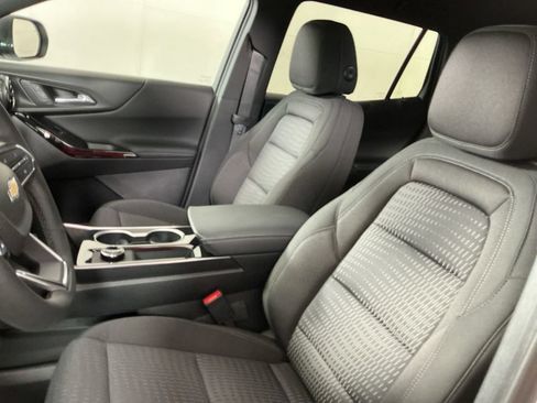 New 2027 Chevrolet Equinox LT w/ Safety and Technology Package AWD/4WD image 5