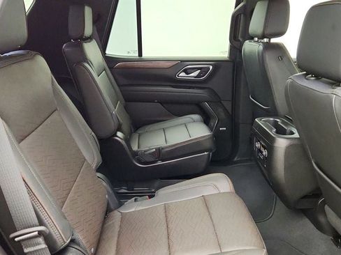 Used 2023 Chevrolet Tahoe High Country AWD/4WD image 24