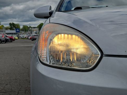 Used 2009 Hyundai Accent GLS w/ Popular Equipment Pkg 5 FWD image 13