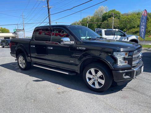 Used 2015 Ford F150 Platinum w/ Equipment Group 701A Luxury AWD/4WD image 12