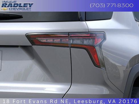 New 2026 Chevrolet Equinox LT w/ Convenience Package II image 13