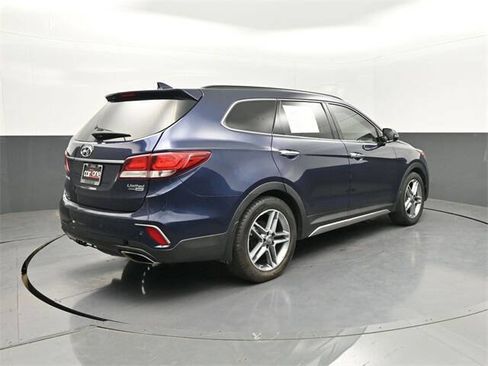 Used 2018 Hyundai Santa Fe Limited image 25