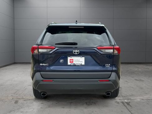 Certified 2022 Toyota RAV4 XLE AWD/4WD image 4