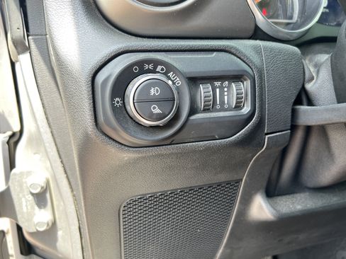 Used 2021 Jeep Gladiator Sport AWD/4WD image 33