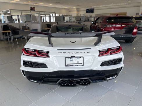 New 2026 Chevrolet Corvette ZR1 RWD image 4