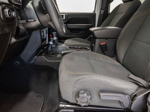 Certified 2025 Jeep Wrangler Unlimited Sport AWD/4WD image 11