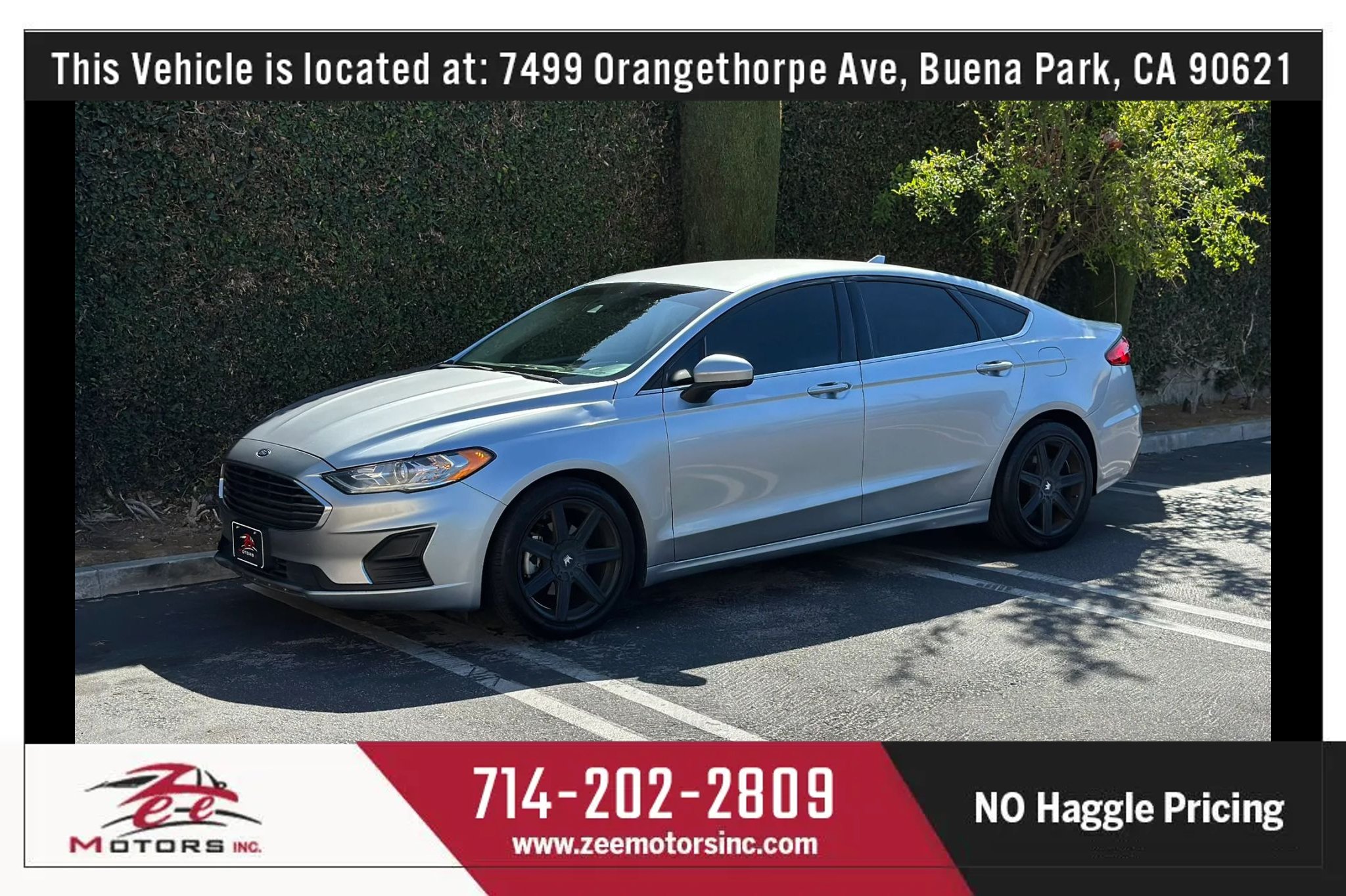 Used 2020 Ford Fusion SE FWD image 12