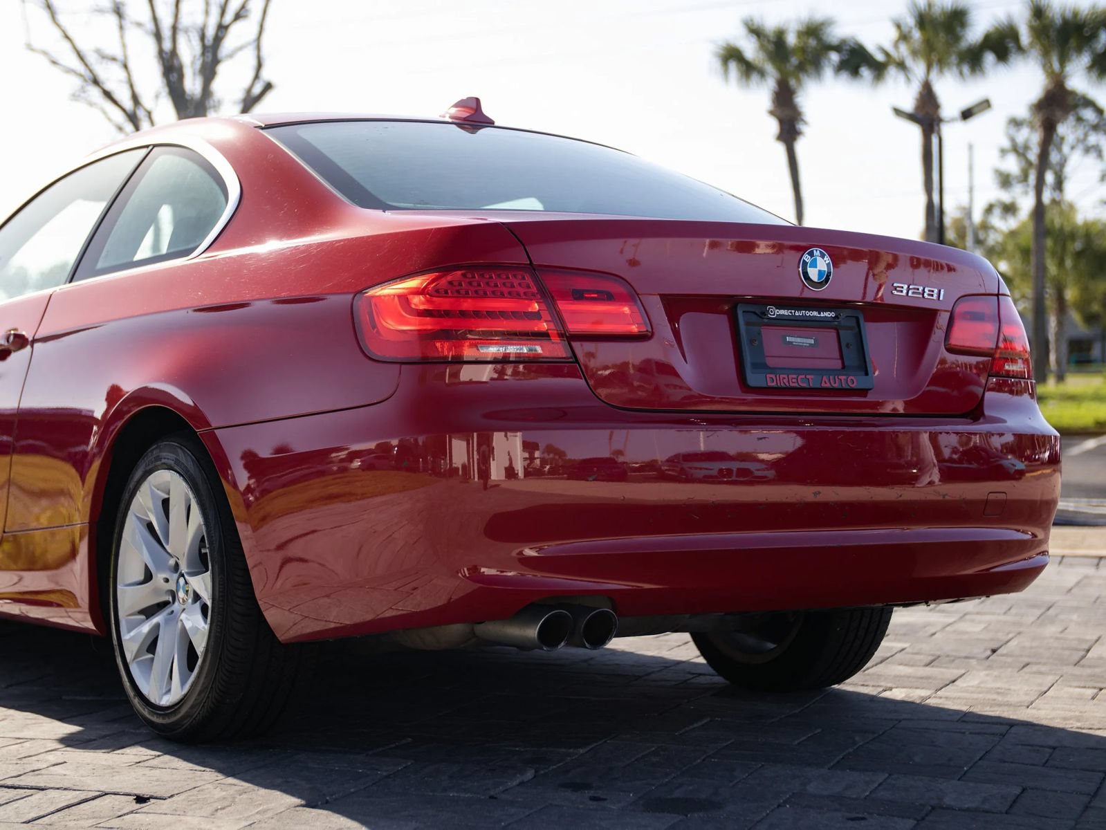 Used 2013 BMW 328i xDrive Coupe AWD/4WD image 10