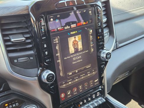 Used 2019 RAM 1500 Laramie AWD/4WD image 20