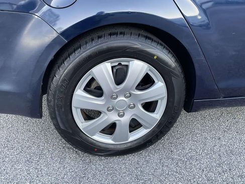 Used 2011 Chevrolet Malibu LS image 7