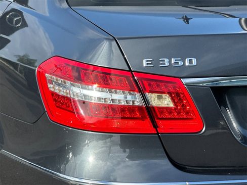 Used 2012 Mercedes-Benz E 350 E 350 image 29