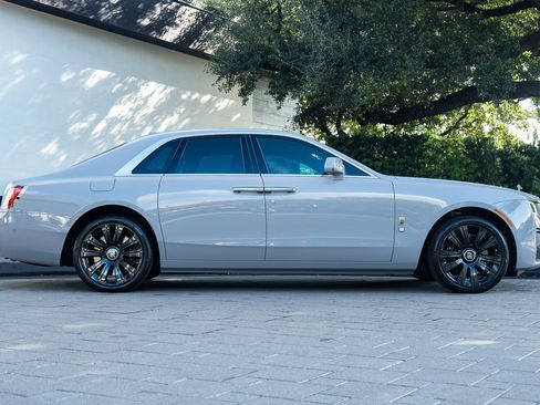 Certified 2021 Rolls-Royce Ghost AWD/4WD image 5