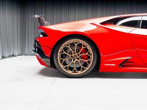 Used 2023 Lamborghini Huracan EVO AWD/4WD image 32