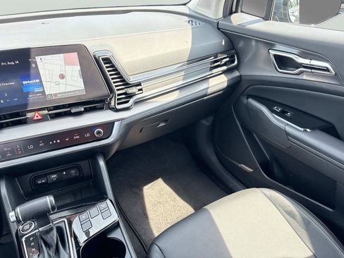 Used 2024 Kia Sportage SX FWD image 14
