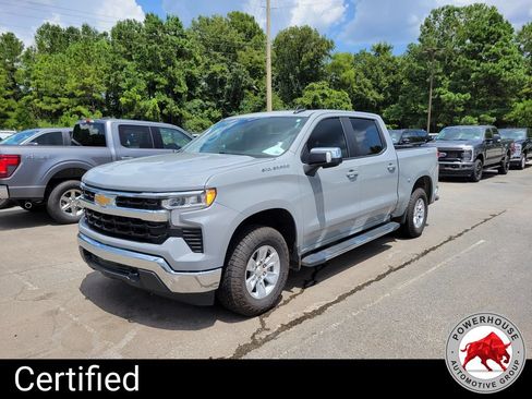 Used 2024 Chevrolet Silverado 1500 LT AWD/4WD image 2
