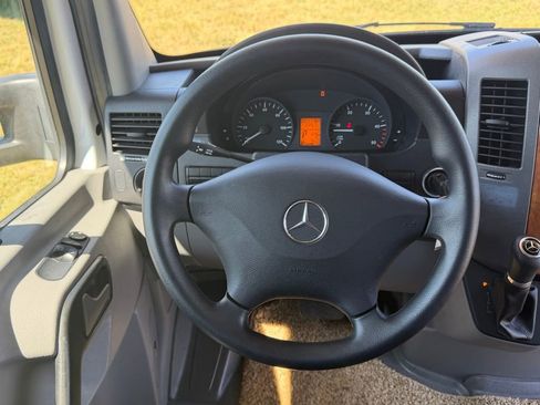 Used 2016 Mercedes-Benz Sprinter 3500 image 52