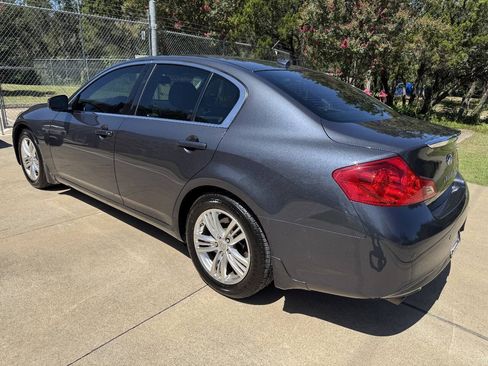 Used 2012 INFINITI G37 Journey w/ Premium Pkg RWD image 11