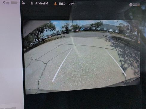 Used 2021 Tesla Model Y Long Range AWD/4WD image 24
