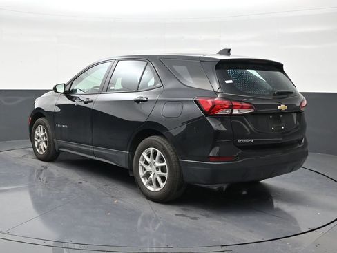Used 2024 Chevrolet Equinox LS FWD image 3