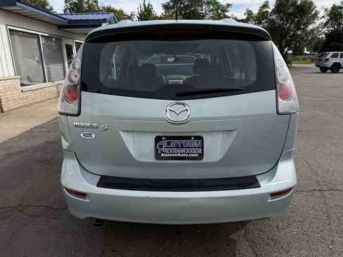 Used 2007 MAZDA MAZDA5 Touring FWD image 4