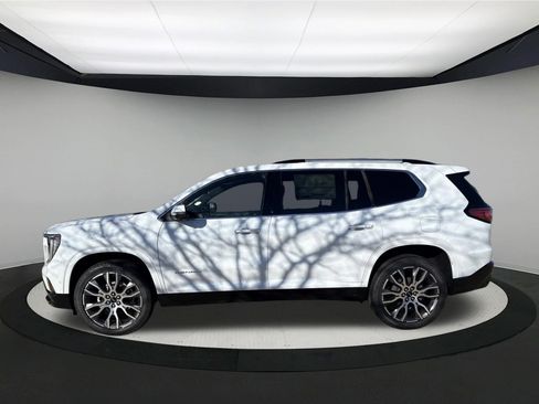 New 2026 GMC Acadia Denali Ultimate image 4