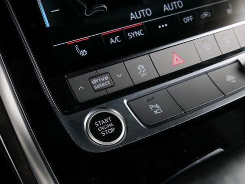 Certified 2023 Audi Q8 Premium w/ Black Optic Package image 21