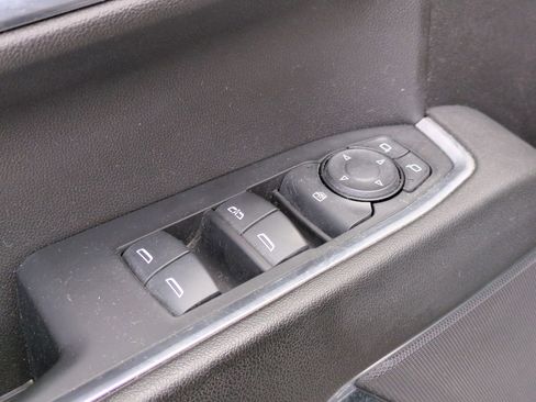 Certified 2024 Chevrolet Silverado 1500 LT AWD/4WD image 15