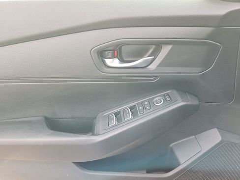 Certified 2024 Honda Accord LX image 14