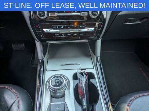 Used 2022 Ford Explorer ST-Line image 19