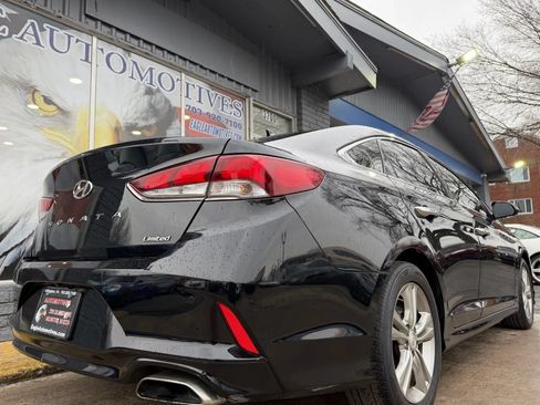 Used 2018 Hyundai Sonata Limited w/ Limited Ultimate Package 03 FWD image 3