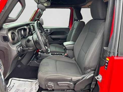 Used 2021 Jeep Wrangler Sport AWD/4WD image 24