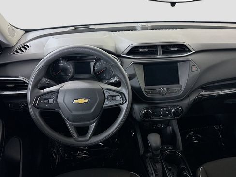Certified 2023 Chevrolet TrailBlazer LT AWD/4WD image 23