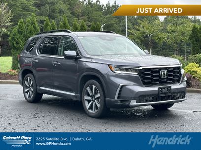Used 2025 Honda Pilot Touring