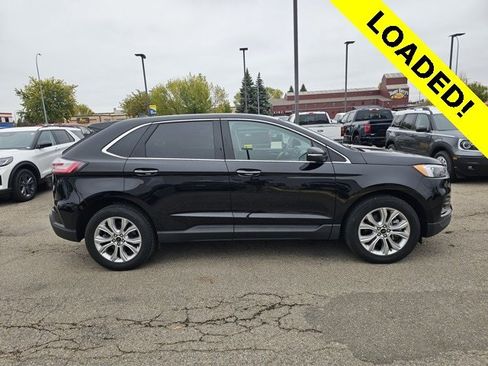 Used 2024 Ford Edge Titanium image 6