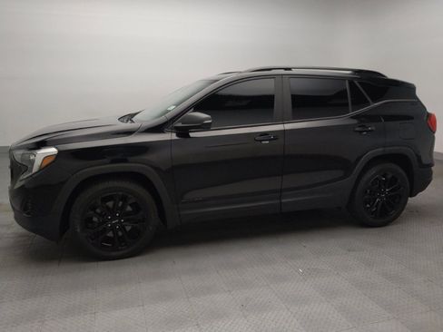 Used 2019 GMC Terrain SLT w/ Preferred Package FWD image 2