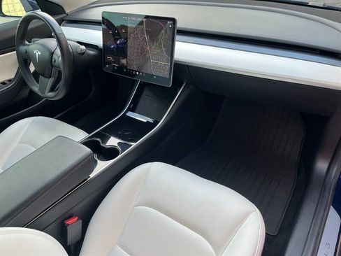 Used 2018 Tesla Model 3 Long Range AWD/4WD image 7