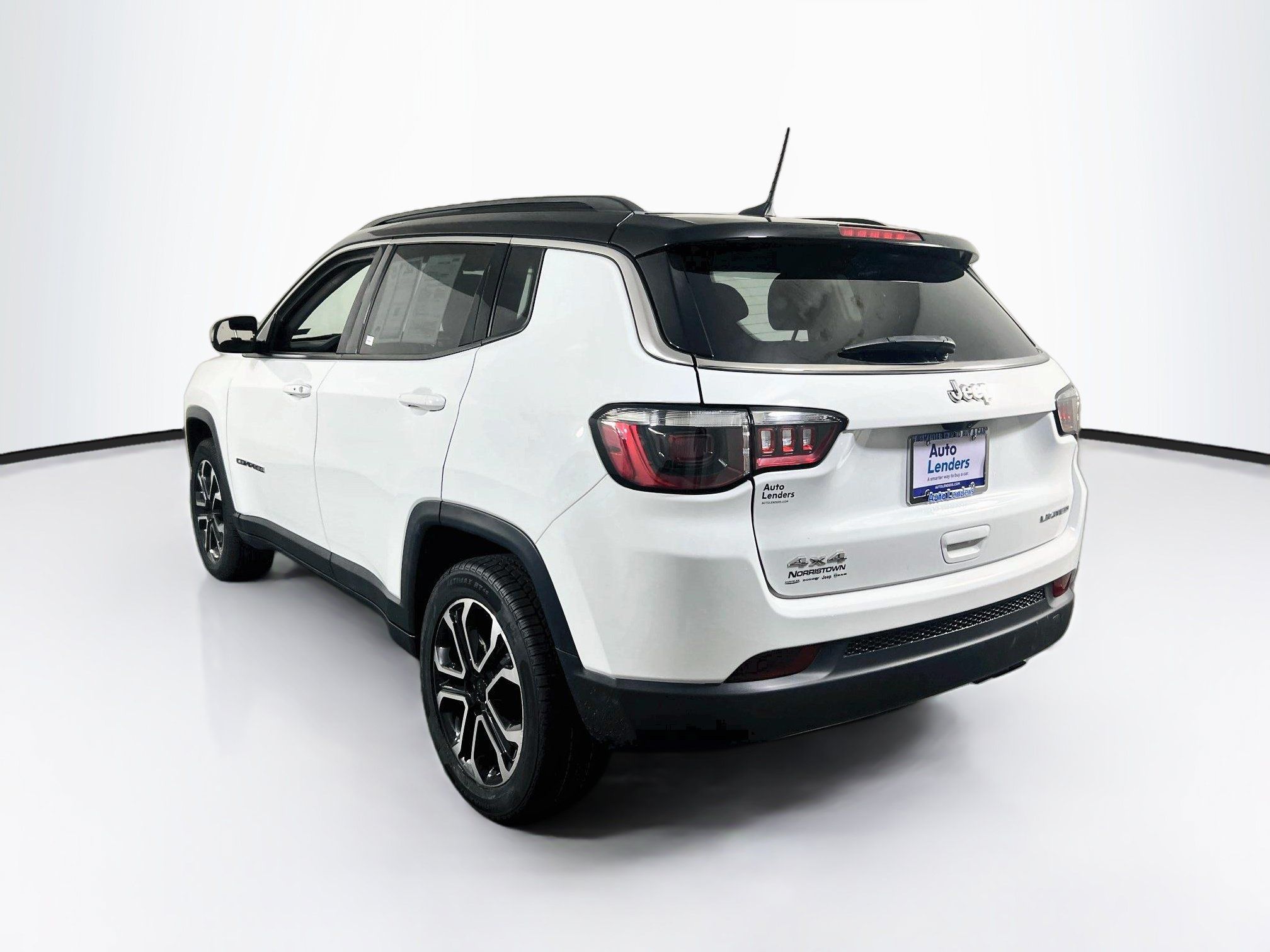 Used 2022 Jeep Compass Limited w/ Sun and Sound Group AWD/4WD image 7