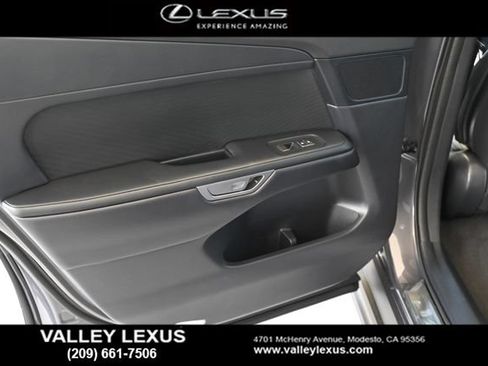 New 2026 Lexus ES 350e FWD image 16