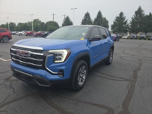 Used 2025 GMC Terrain Elevation AWD/4WD image 2