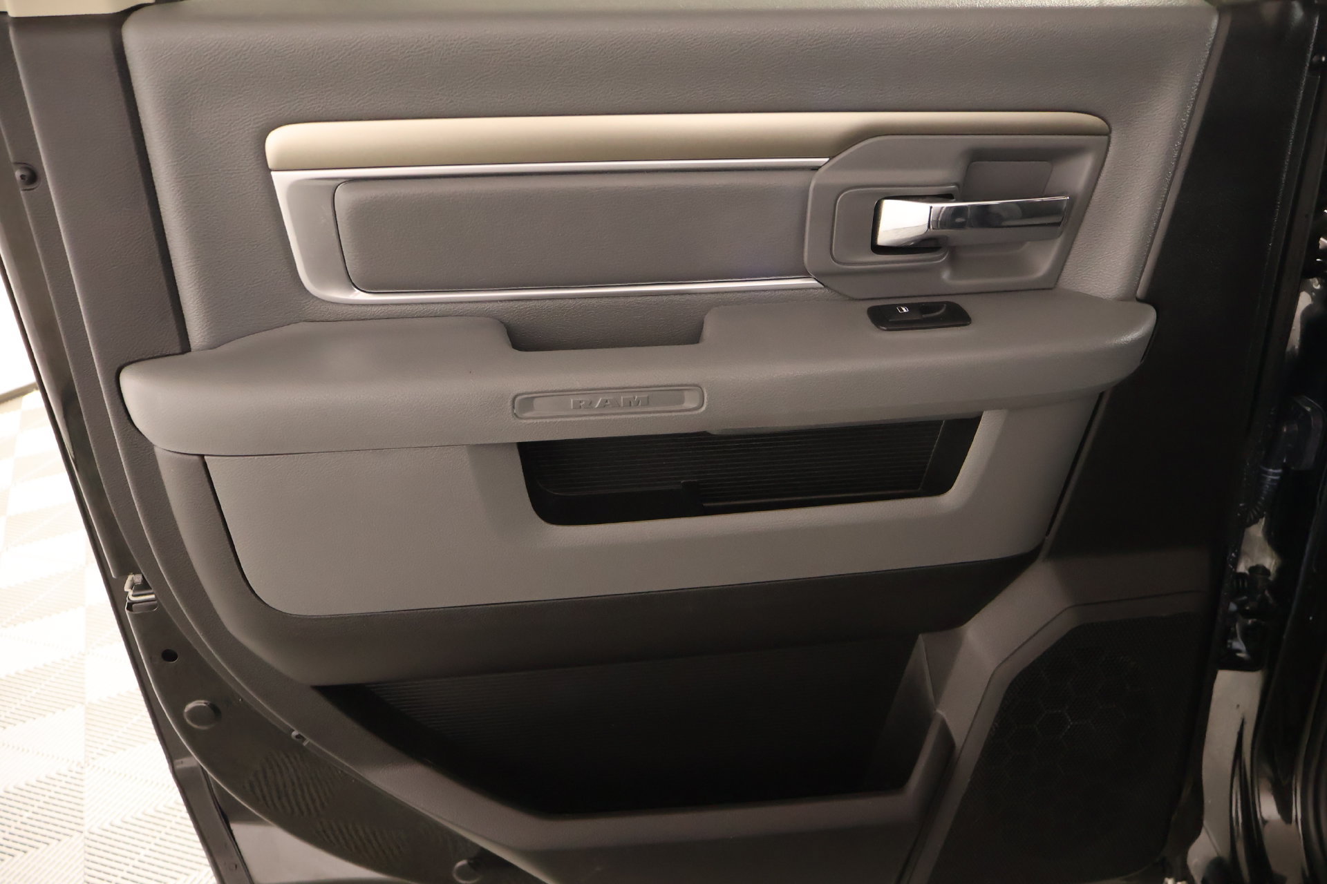 Used 2017 RAM 1500 Big Horn AWD/4WD image 17
